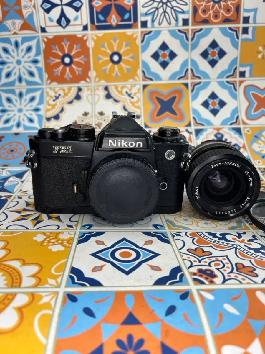 니콘 FE2 블랙 NIKKOR 35-70mm fm2 니콘f3 | 브랜드 중고거래 플랫폼